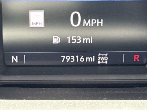 Used 2022 GMC Sierra 1500 SLT image 33