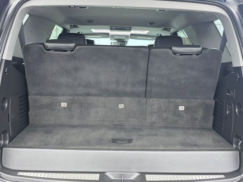 Used 2020 Chevrolet Tahoe LT image 32