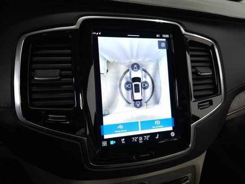 Certified 2023 Volvo XC90 B6 Ultimate w/ Protection Package Premier image 31
