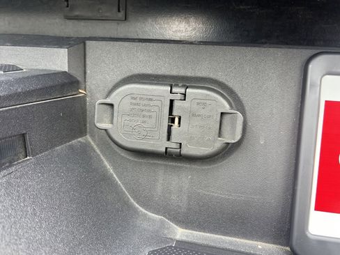 Used 2024 Toyota Tundra SR5 image 21