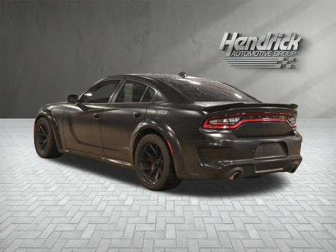 Used 2022 Dodge Charger SRT Hellcat RWD image 7