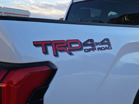 New 2026 Toyota Tundra SR5 AWD/4WD image 4