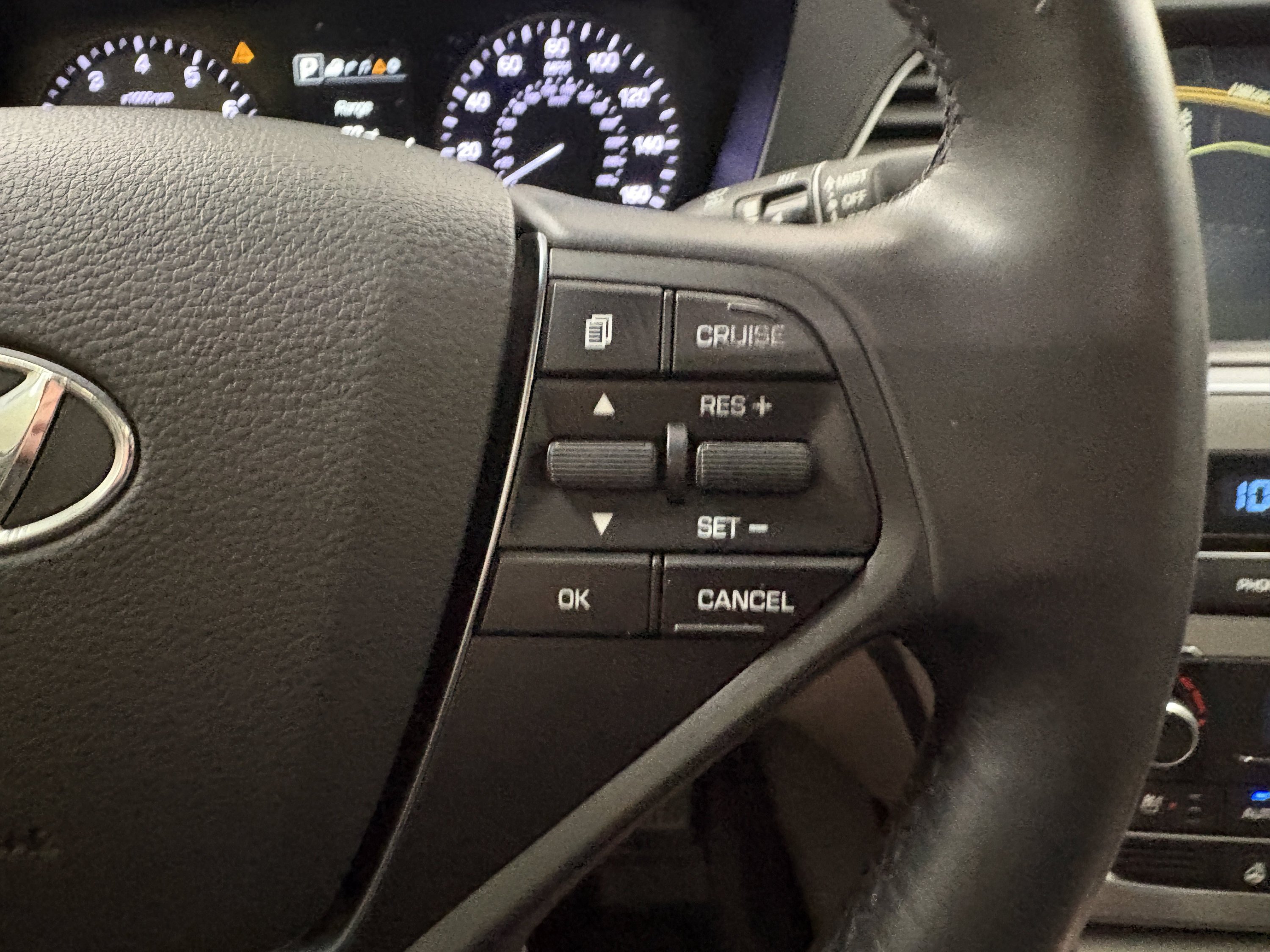 Used 2015 Hyundai Sonata Limited w/ Option Group 05 FWD image 32