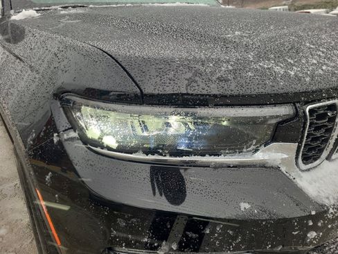 Used 2023 Jeep Grand Cherokee Limited w/ Luxury Tech Group II image 28