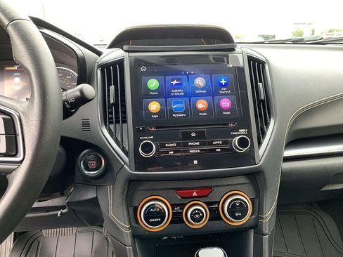 Used 2022 Subaru Crosstrek 2.5i Sport w/ Moonroof Package image 23