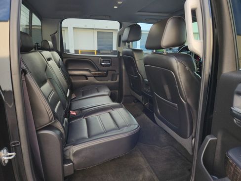 Used 2015 GMC Sierra 3500 Denali w/ Duramax Plus Package AWD/4WD image 21