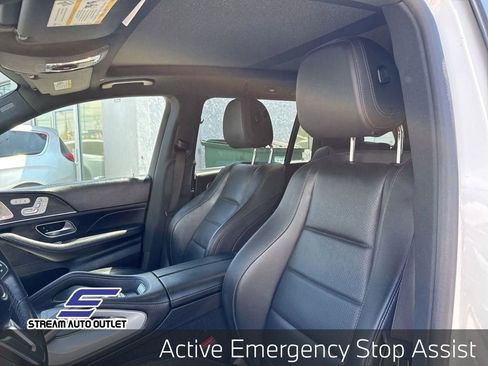 Used 2022 Mercedes-Benz GLS 450 4MATIC image 17