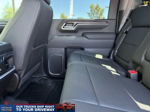 Used 2026 Chevrolet Silverado 2500 LTZ w/ LTZ Plus Package AWD/4WD image 23