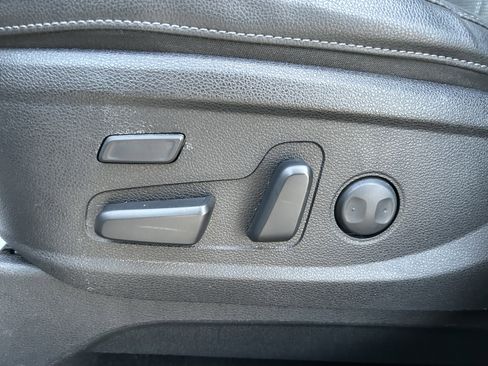 Used 2022 Kia Telluride SX w/ Nightfall Edition Package image 13