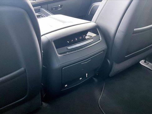 Used 2022 Cadillac Escalade Sport w/ Touring Package image 14