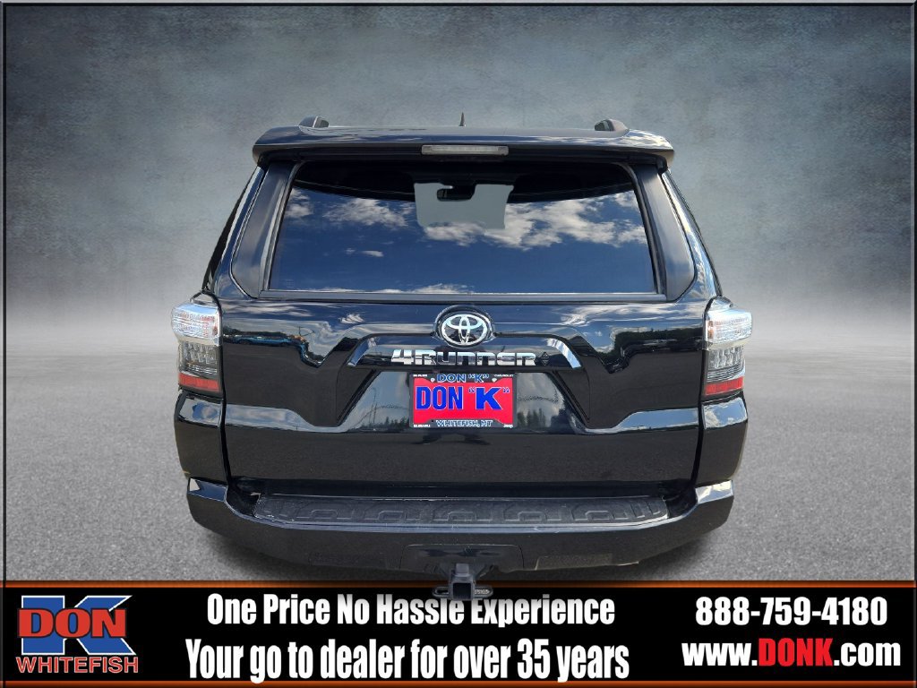 Used 2021 Toyota 4Runner SR5 Premium w/ Moonroof Package AWD/4WD image 7