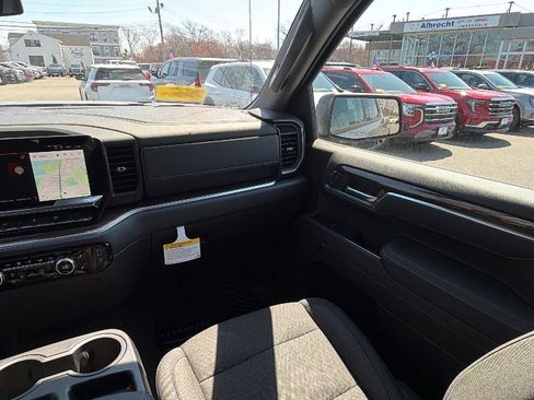 New 2026 GMC Sierra 1500 Elevation image 22