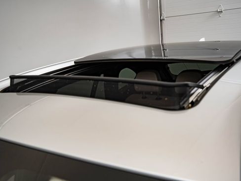 Used 2021 BMW X1 sDrive28i w/ Premium Package FWD image 14