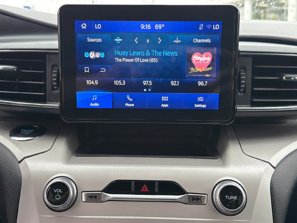 Used 2023 Ford Explorer XLT w/ Equipment Group 202A AWD/4WD image 29