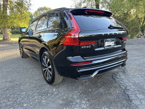 New 2025 Volvo XC60 B5 Core w/ Protection Package Premier image 6
