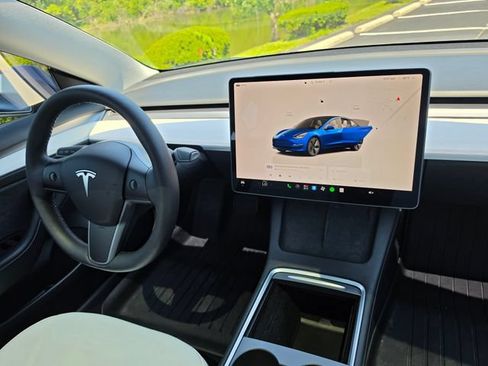 Used 2023 Tesla Model 3 Long Range AWD/4WD image 34
