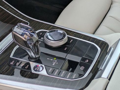 Used 2020 BMW X5 xDrive40i w/ Premium Package image 23