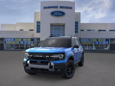 New 2026 Ford Bronco Sport Outer Banks w/ Sasquatch Outer Banks Package AWD/4WD image 2