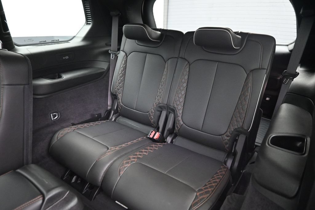 Used 2024 Jeep Grand Cherokee L Summit AWD/4WD image 34