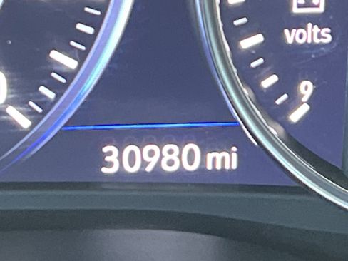 Certified 2023 Buick Enclave Premium w/ Trailering Package, 5000 lbs. image 22