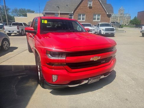Used 2018 Chevrolet Silverado 1500 LT w/ All Star Edition AWD/4WD image 5