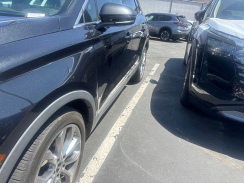 Used 2015 Lincoln MKC FWD w/ Equipment Group 101A Select image 2
