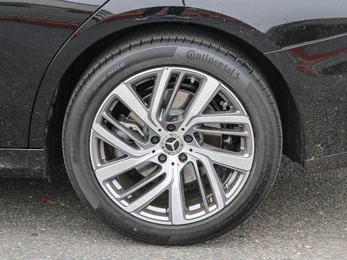 New 2026 Mercedes-Benz E 350 4MATIC Sedan image 10