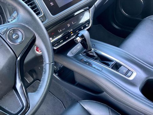 Used 2016 Honda HR-V EX-L image 16