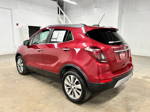 Used 2019 Buick Encore Preferred FWD image 5