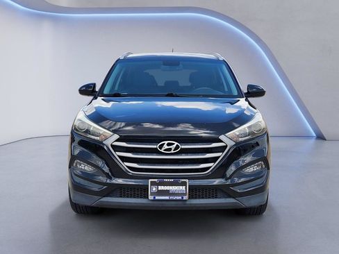 Used 2016 Hyundai Tucson SE w/ Option Group 02 AWD/4WD image 2