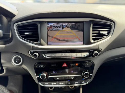 Used 2019 Hyundai Ioniq Electric image 43