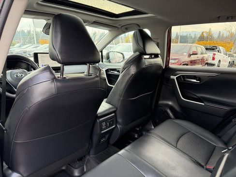 Used 2023 Toyota RAV4 TRD Off-Road image 30