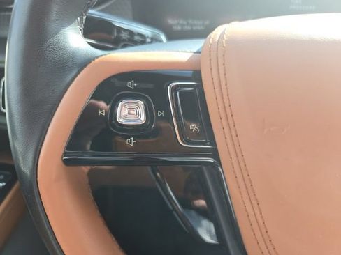 Certified 2024 Lincoln Aviator Black Label w/ Dynamic Handling Package AWD/4WD image 39