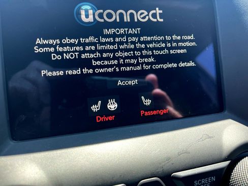 Used 2020 Dodge Durango GT image 16