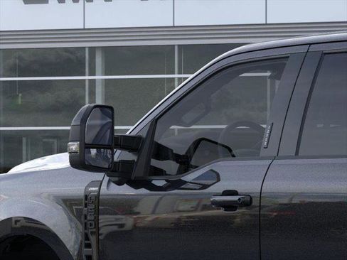 New 2026 Ford F250 Lariat w/ Black Appearance Package image 20
