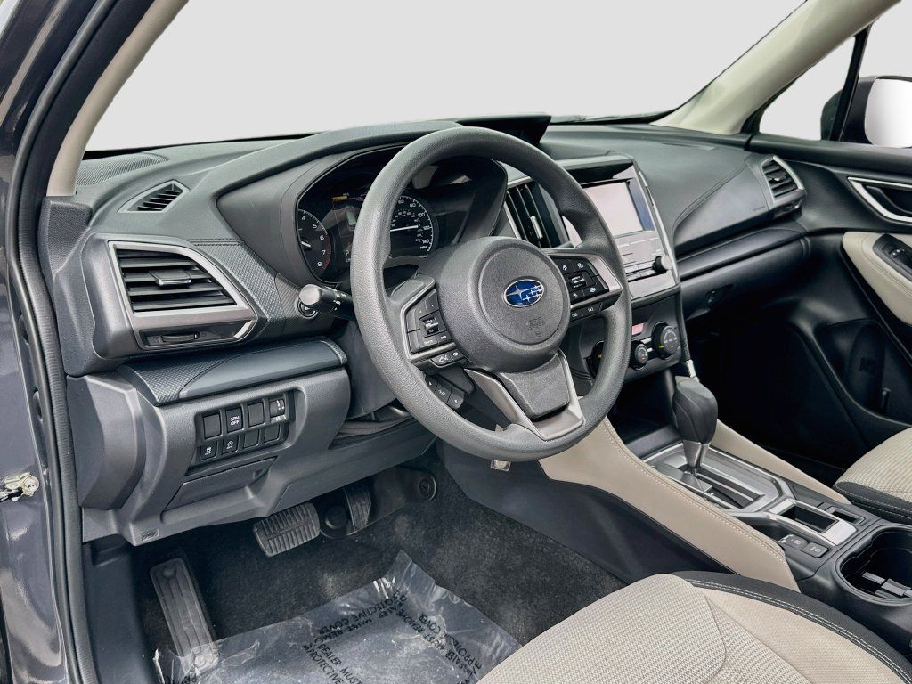 Used 2024 Subaru Forester AWD/4WD image 9