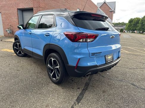 Used 2023 Chevrolet TrailBlazer RS w/ Technology Package AWD/4WD image 5