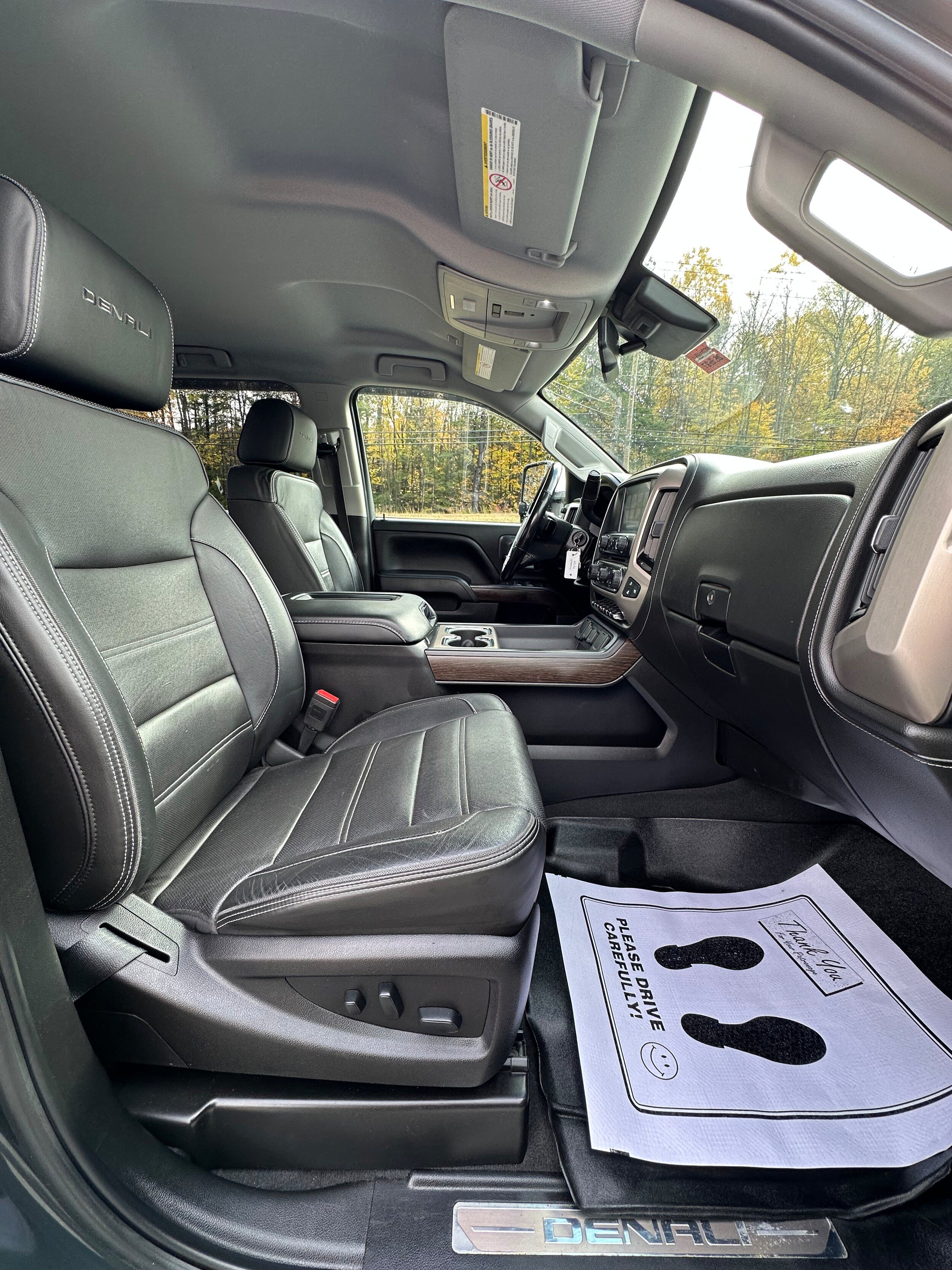 Used 2019 GMC Sierra 3500 Denali w/ Duramax Plus Package AWD/4WD image 24