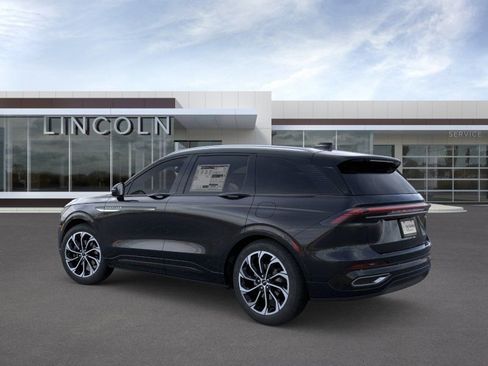 New 2026 Lincoln Nautilus Reserve AWD/4WD image 4