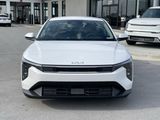 New 2025 Kia K4 LXS image 2