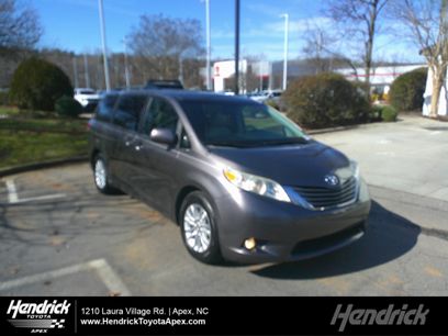 Used 2014 Toyota Sienna XLE