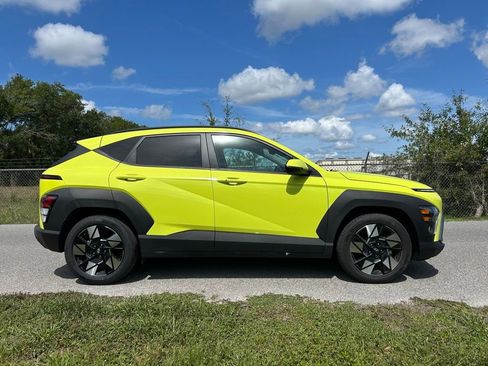 Used 2025 Hyundai Kona SEL FWD image 7