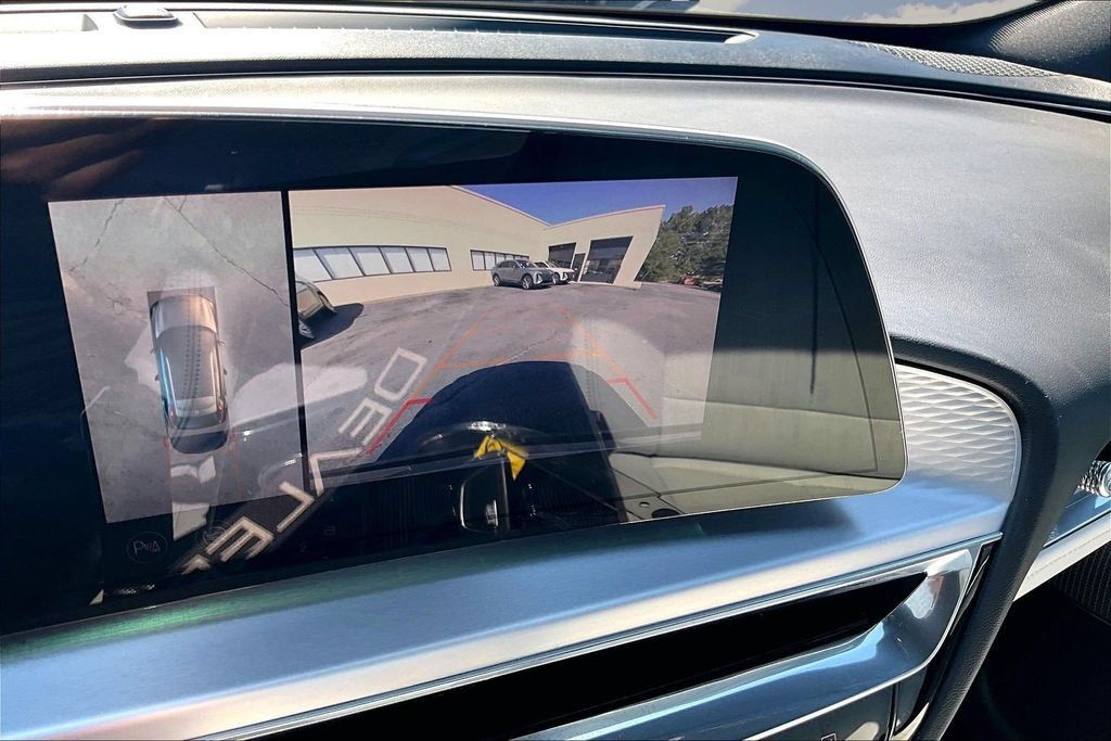 Certified 2024 Cadillac Lyriq Sport AWD/4WD image 14