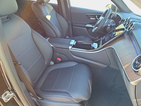New 2026 Mercedes-Benz GLC 300 image 10