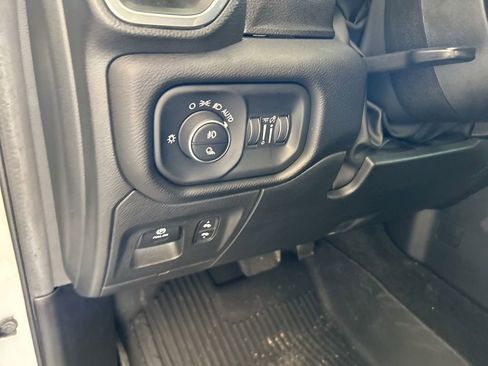 Used 2023 RAM 1500 Laramie image 43