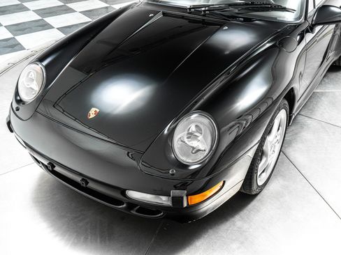 Used 1997 Porsche 911 Carrera S RWD image 32