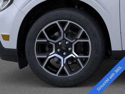 New 2026 Ford Maverick Lariat w/ 4K Tow Package AWD/4WD image 23