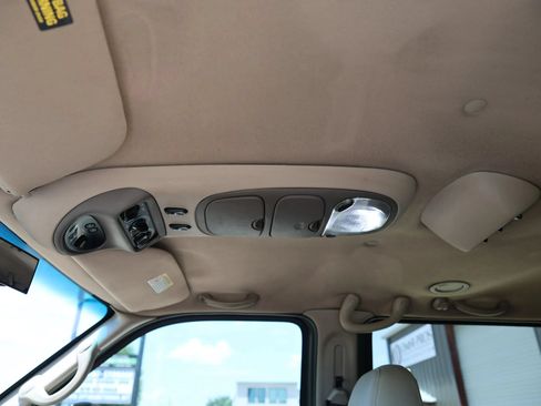 Used 2000 Ford Excursion Limited AWD/4WD image 26