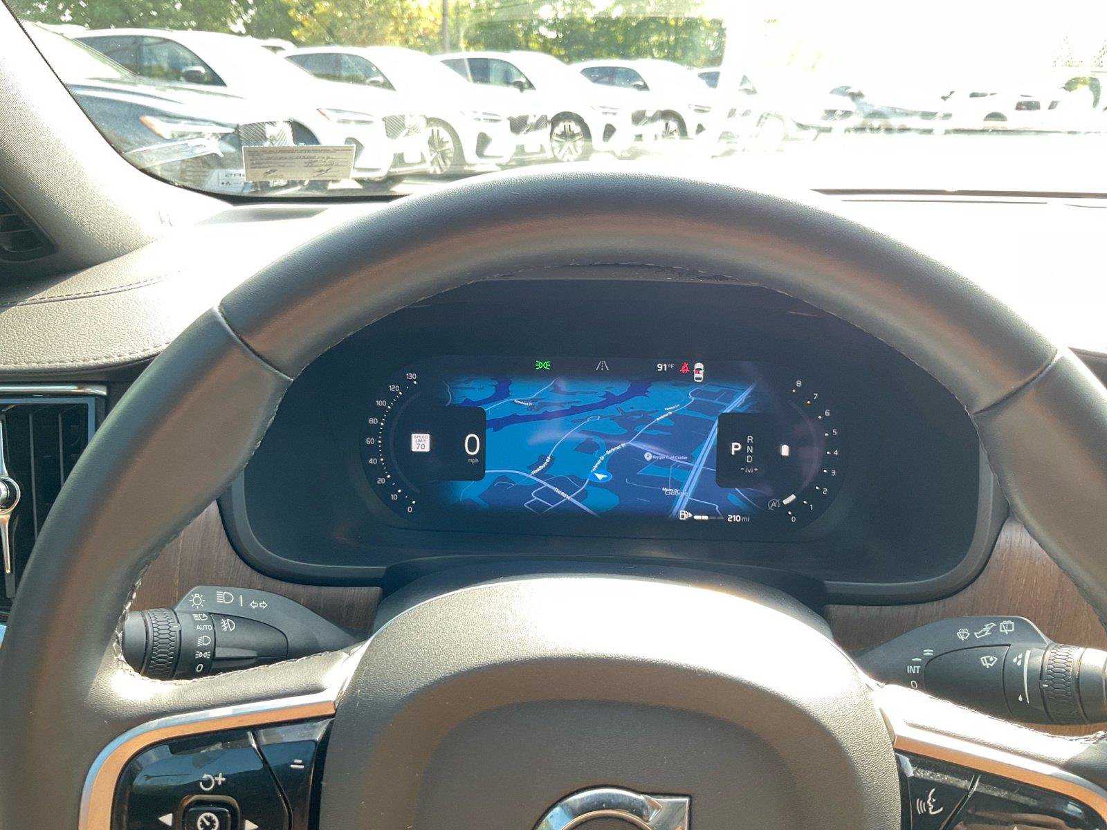 Certified 2025 Volvo V90 B6 Cross Country Ultra AWD/4WD image 18
