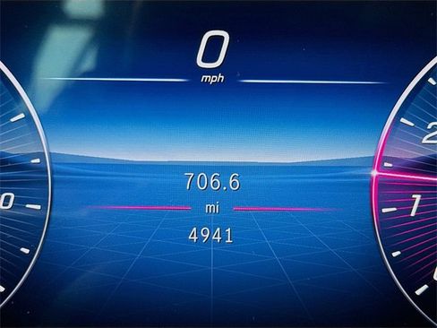 Certified 2025 Mercedes-Benz C 300 4MATIC Sedan image 12